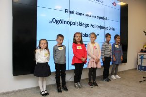 Uroczysta Gala wręczenia nagród w konkursie dla przedszkoli na symbol &quot;Ogólnopolskiego Policyjnego Dnia Odblasków&quot; w 2019 roku