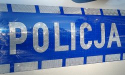 Policjanci, nie czekając na strażaków, podjęli akcję ratunkowo-gaśniczą