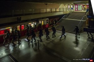 Ćwiczenia kontrterrorystyczne w metrze