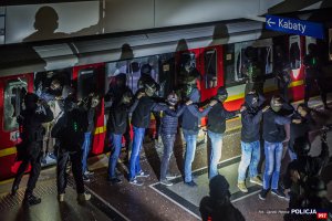 Ćwiczenia kontrterrorystyczne w metrze