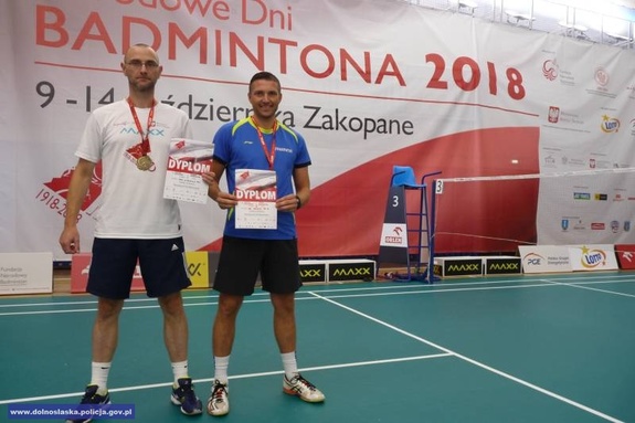 Wrocławski policjant złotym medalistą zawodów badmintonowych w Zakopanem