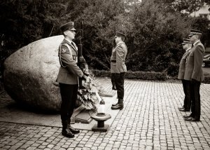 Oddali hołd poległym policjantom