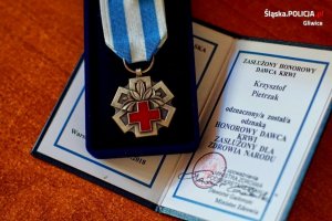 medal i legitymacja