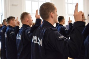 Kolejni nowi policjanci złożyli ślubowanie