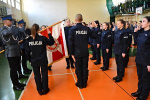 Ślubowanie nowoprzyjętych policjantów