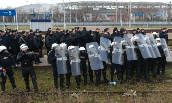 policjanci podczas szkolenia