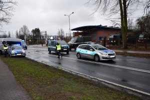 Policjanci wspólnie z innymi służbami zabezpieczali akcję usuwania groźnego niewybuchu z okresu II wojny światowej