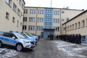 Uroczyste przekazanie radiowozów dla suskich policjantów