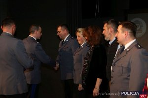 Spektakt &quot;Służba&quot; w wykonaniu Amatorskiej Sceny Policyjnej &quot;Na posterunku&quot;