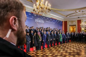 Policjanci zabezpieczali konferencję dotyczącą Bliskiego Wschodu