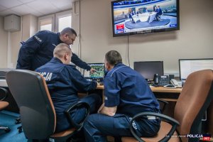 Policjanci zabezpieczali konferencję dotyczącą Bliskiego Wschodu