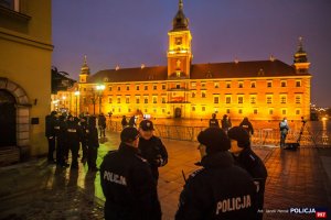 Policjanci zabezpieczali konferencję dotyczącą Bliskiego Wschodu