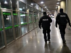 Policjanci zabezpieczali konferencję dotyczącą Bliskiego Wschodu