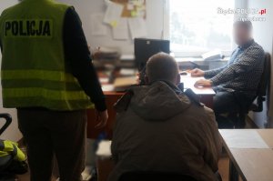 Policjanci zatrzymali sprawcę fałszywych alarmów bombowych w Częstochowie