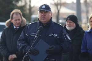 Wizyta Ministra Spraw Wewnętrznych i Administracji w Komisariacie Policji w Żabnie