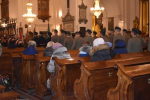 Msza Św. za Ofiary Zbrodni Katyńskiej w Bazylice Świętego Krzyża w Warszawie