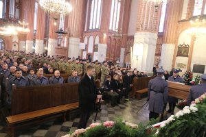 pożegnanie Zastępcy Dowódcy Samodzielnego Pododdziału Antyterrorystycznego Policji w Warszawie mł. insp. Piotra Brzezinki