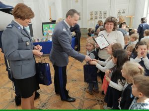 Uroczyste wręczenie nagród i wyróżnień w konkursie pn. &quot;Policjant i Ja&quot;