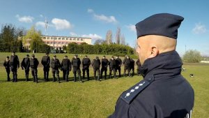 policjanci podczas szkolenia