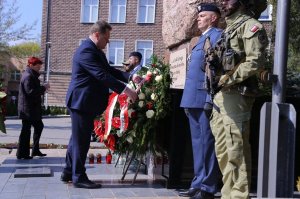 Oddali hołd ofiarom katastrofy smoleńskiej