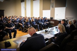 Policjanci uczestniczący w drugim dniu kongresu