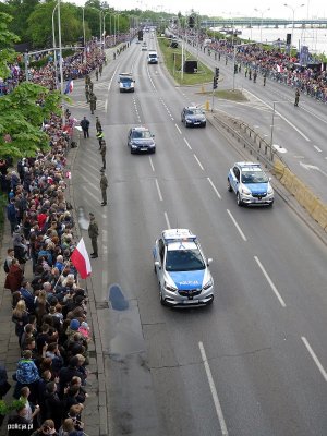 Oznakowane Ople Mokka oraz Videorejestratory nieoznakowane BMW