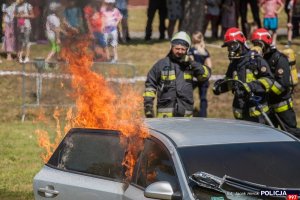 Dzień otwarty Centrum Szkolenia Policji w Legionowie – pokaz straży pożarnej