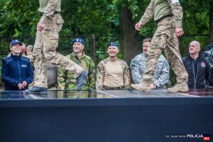 Uroczyste otwarcie Międzynarodowych Zawodów Wytrzymałościowo-siłowych Służb Mundurowych ,,Uwierz, Walcz, Zwyciężaj&quot;  w Legionowie z udziałem kierownictwa CSP w Legionowie i CPKP BOA