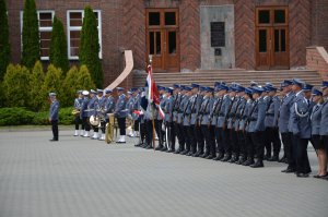 Przegląd pododdziałów Policji.