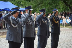Hołd dla Powstańców.