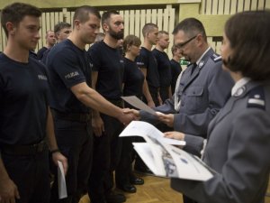 Uroczystość zakończenia szkolenia podstawowego policjantów w CSP