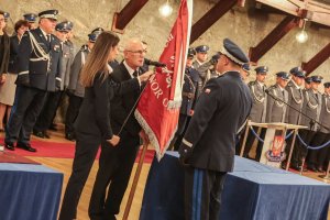 Nadanie sztandaru Komendzie Powiatowej Policji w Wieliczce