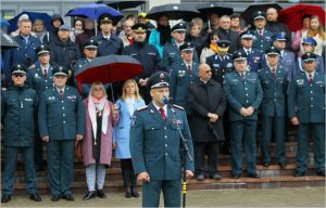 Obchody 101 Rocznicy Utworzenia Policji Litewskiej - zdjęcie zbiorowe uczestników