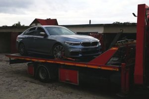 Odzyskany samochód marki BMW