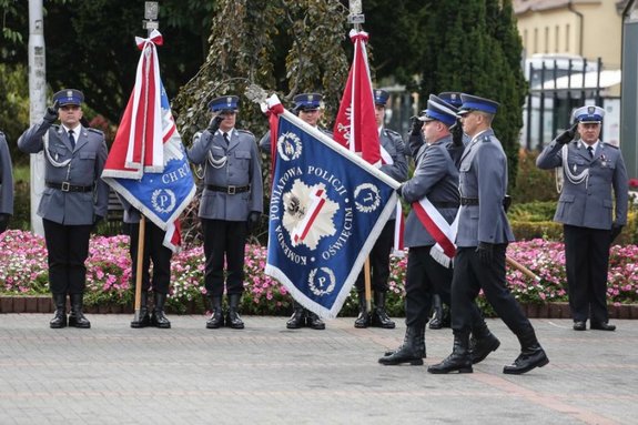 Nadanie sztandaru Komendzie Powiatowej Policji w Oświęcimiu