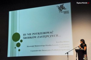 Prowadzący konferencje