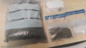narkotyki zabezpieczone przez policjantów