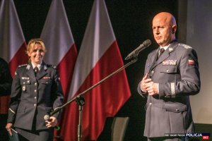 insp. Iwona Klonowska i komendant główny policji gen. insp. Jaroslaw Szymczyk