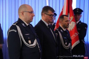 zastępca Komendanta Głównego Policji, sekretarz stanu w MSWiA, oraz dowódca CPKP BOA