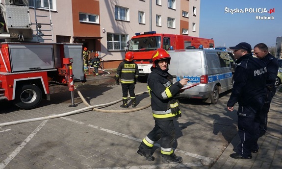 policjanci i strażacy