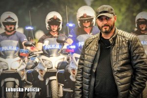 Policjant który zatrzymał kierowcę