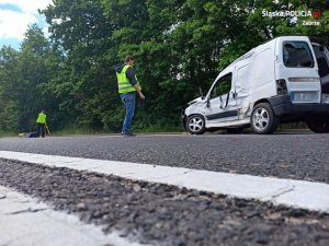 Zdjęcia samochodu który brał udział w wypadku