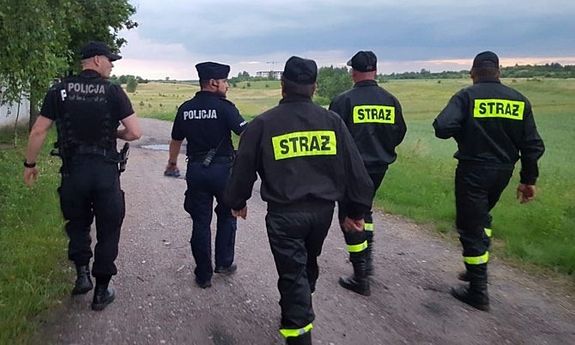 Policjanci i strażacy