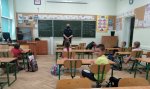 policjantka na zajęciach z dziećmi
