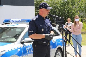 Policjant przemawia