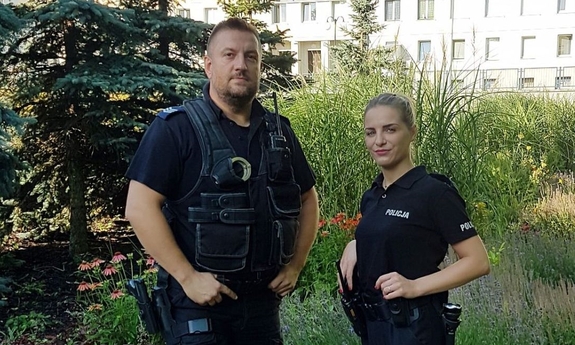 policjant i policjantka