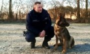 policjant z psem