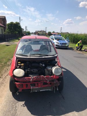 daewoo matiz, którym kierował nietrzeźwy kierowca