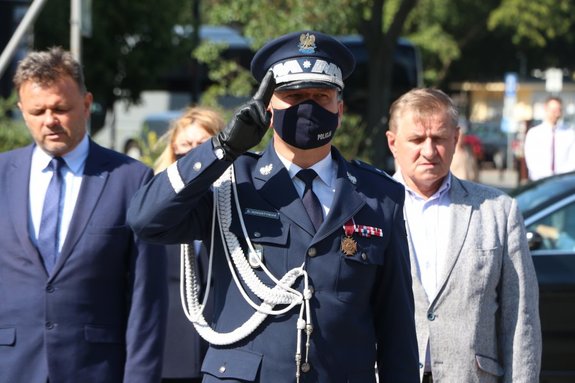 I Zastępca KGP oddaje hołd ofiarom „Operacji polskiej” NKWD w latach 1937–1938