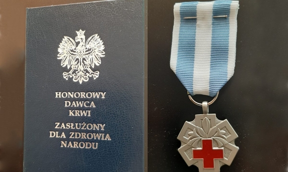 Legitymacja i odznaka „Honorowy Dawca Krwi – Zasłużony dla Zdrowia Narodu”